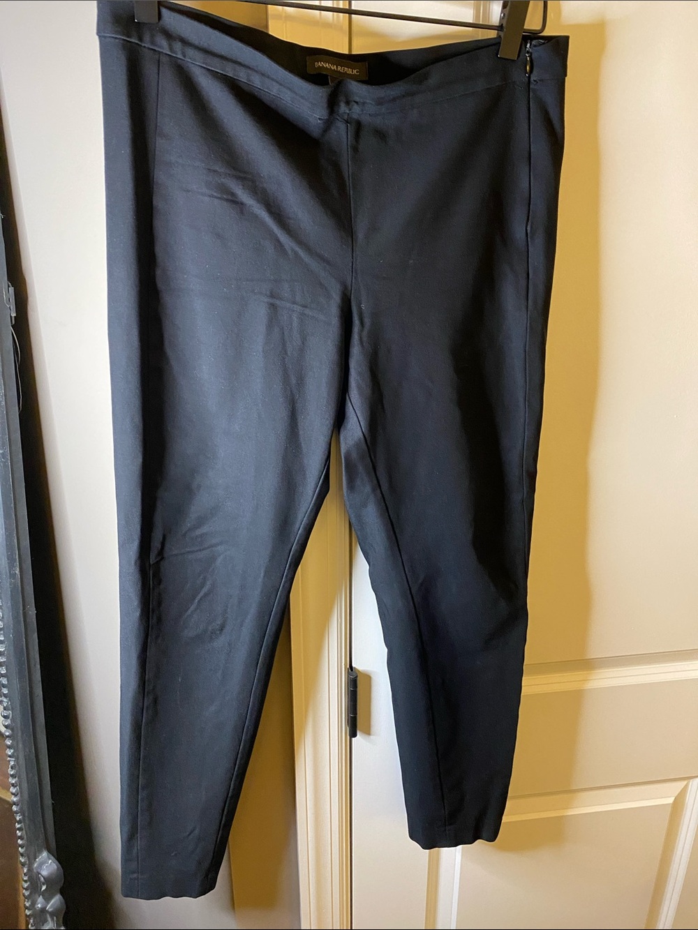 Banana Republic Black Cropped Slim Trousers